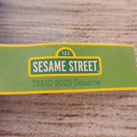 Sesame Street Gund Elmo Check Up Play Set Plush Boo Boo Bandages Thermometer 5" - Picture 3 of 4